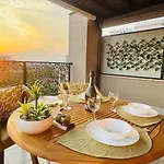 Апартаменти Luxury Sea View, 5star Barcelo On Сонячний Берег
